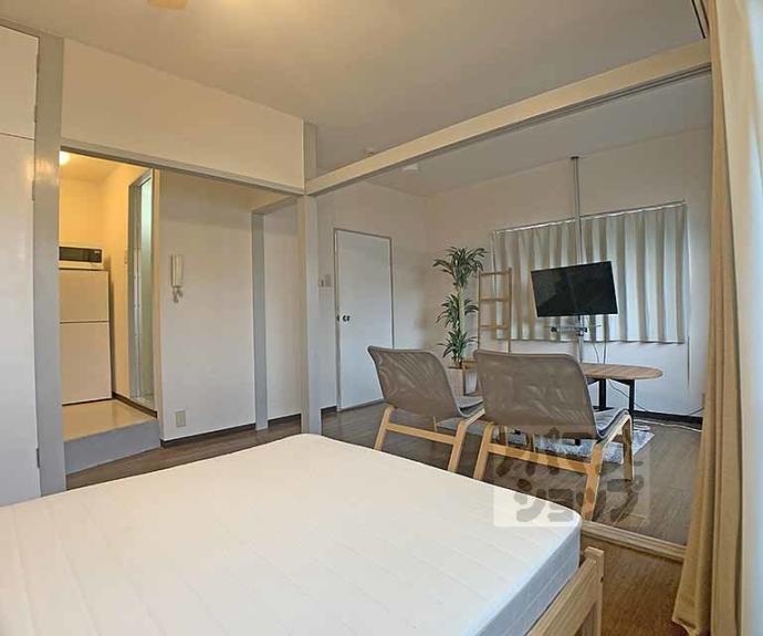 【ＳＡＫＩＺＯ　ＶＩＬＬＡ甘露町】間取