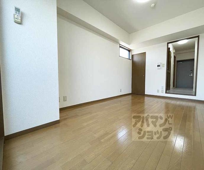 【エステムコート御所南】間取