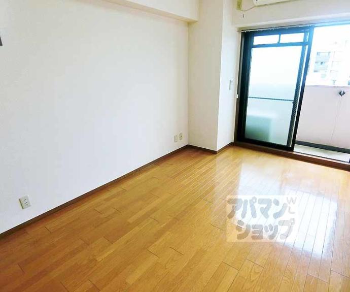 【エステムコート御所南】間取