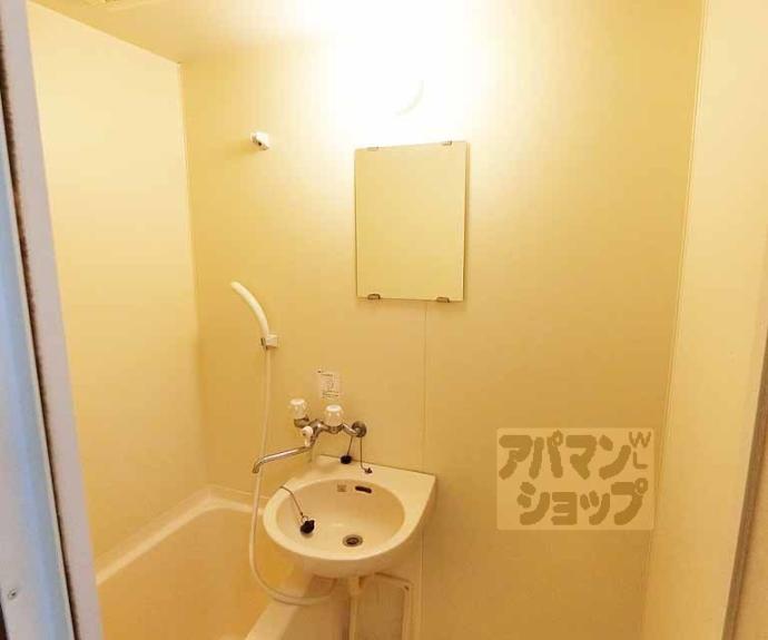 【エステムコート御所南】間取