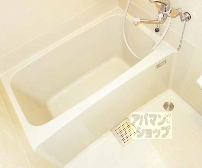 【シャトー誠和】間取