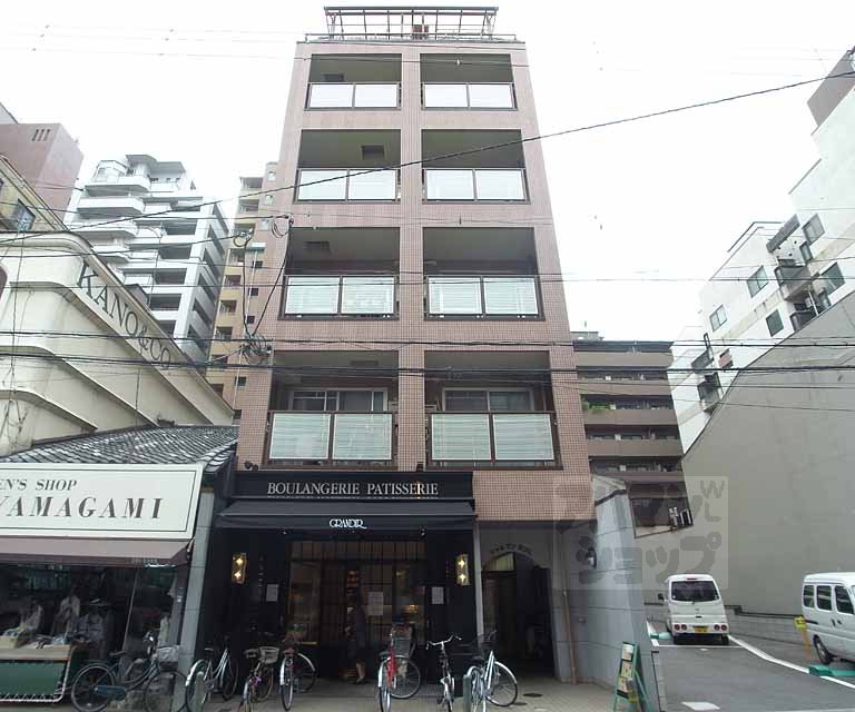 シャルマンビル