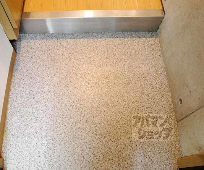 【エレガンス御所北】間取