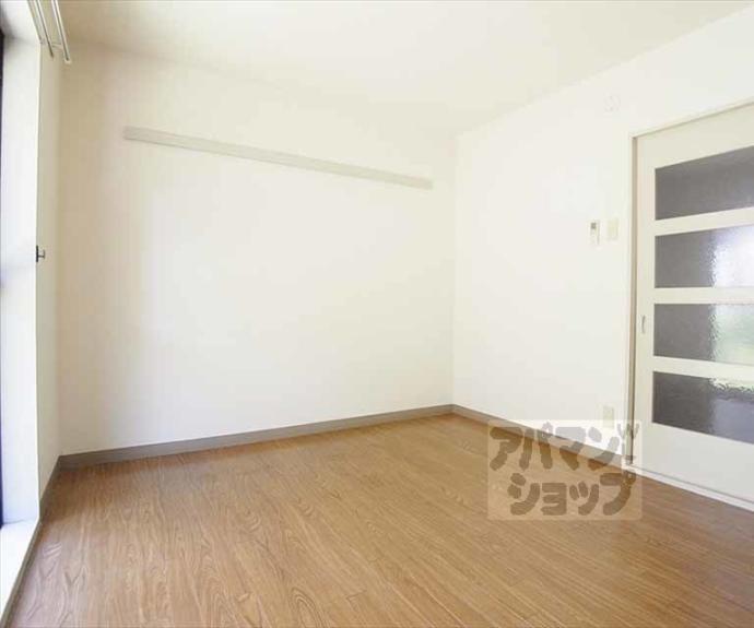 【上阿達谷口マンション】間取