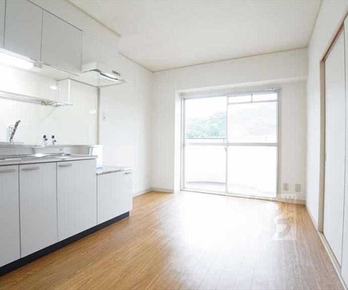 【ハイデンス北大路】間取