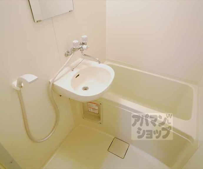 【ラトゥール牧眞Ⅱ】間取