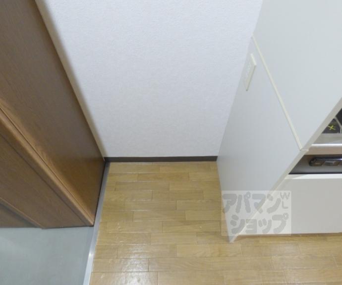 【コモド二軒茶屋】間取