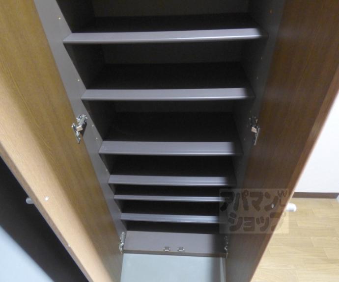 【コモド二軒茶屋】間取