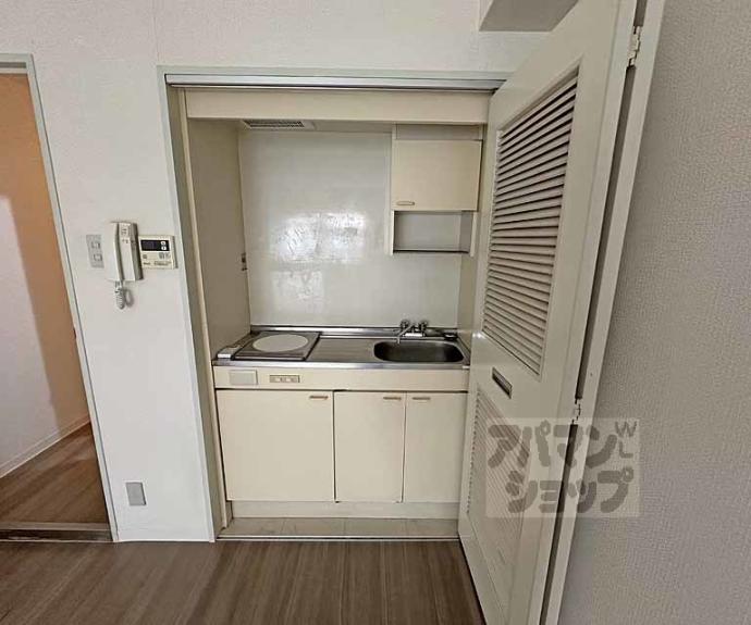 【ＳＨＩＣＡＴＡ　ＡＶＥＮＩＲ　ＢＬＤＧ】間取