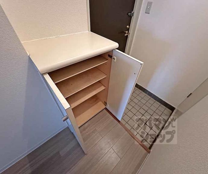 【ＳＨＩＣＡＴＡ　ＡＶＥＮＩＲ　ＢＬＤＧ】間取