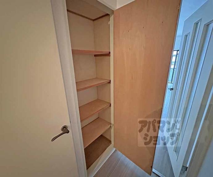 【ＳＨＩＣＡＴＡ　ＡＶＥＮＩＲ　ＢＬＤＧ】間取