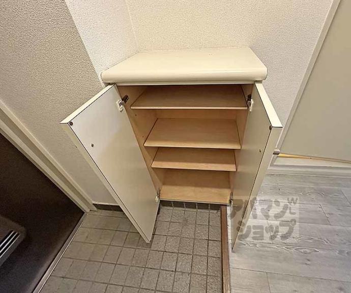 【ＳＨＩＣＡＴＡ　ＡＶＥＮＩＲ　ＢＬＤＧ】間取