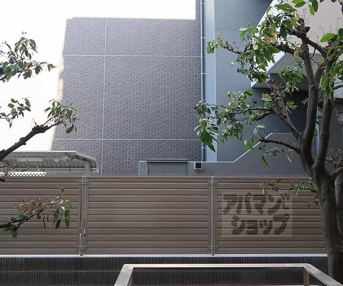 【ＴＡＭＳ　ＣＯＵＲＴ】間取