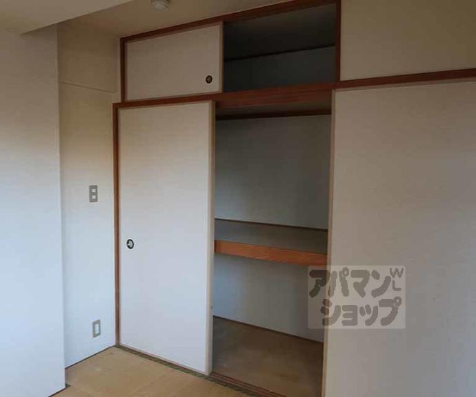 【ＴＡＭＳ　ＣＯＵＲＴ】間取