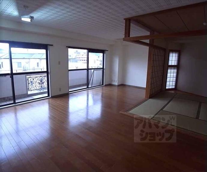 【ヴェルドール御所】間取