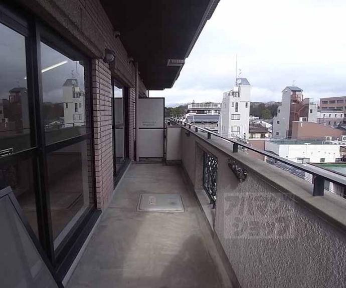 【ヴェルドール御所】間取