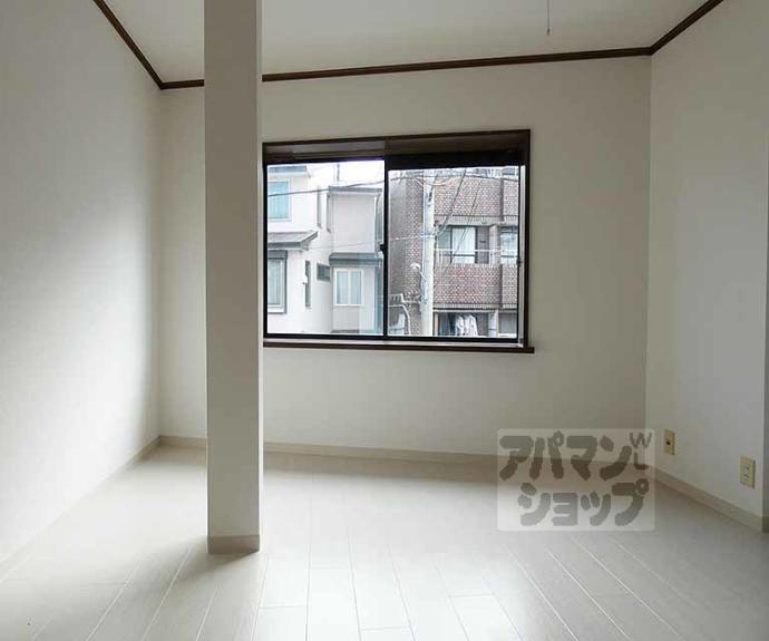 【Ｄ－ＣＯＵＲＴ新町】間取