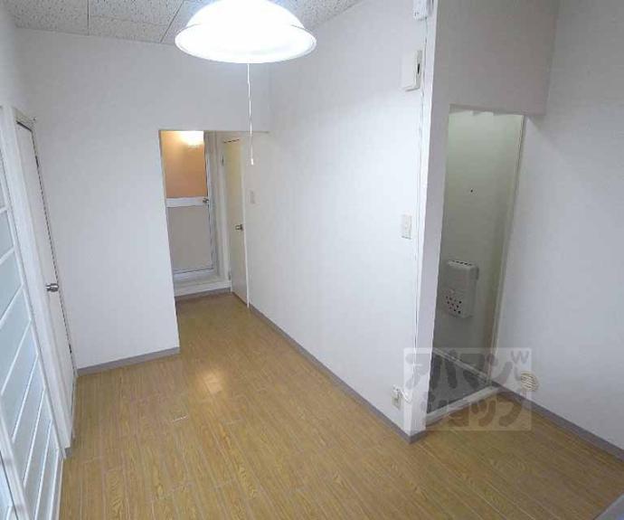 【四十八番館】間取