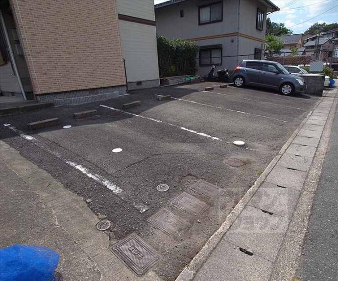 【ラトゥール岩倉南】