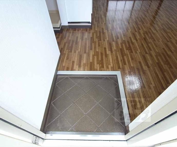 【ラトゥール岩倉南】