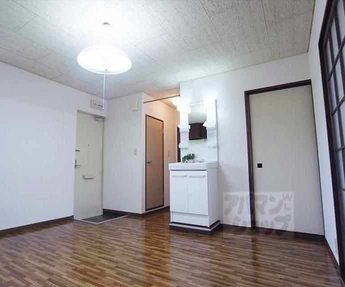 【ラトゥール岩倉南】