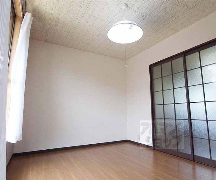 【ラトゥール岩倉南】