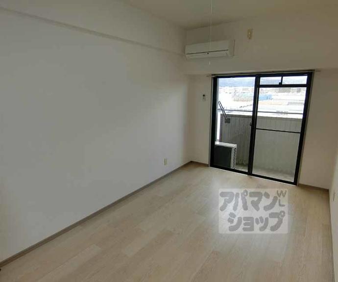 【総司館八木】間取