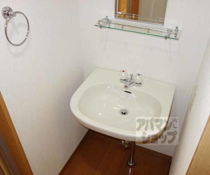 【ＥＡＲＴＨ　ＣＯＵＲＴ　清水】間取