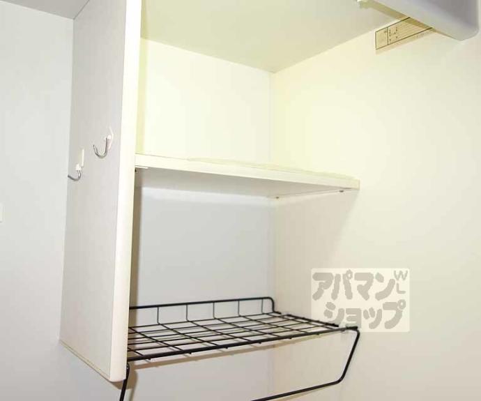 【ＥＡＲＴＨ　ＣＯＵＲＴ　清水】間取