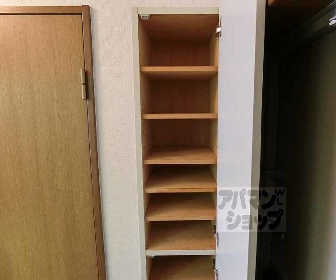 【フェイム西ノ京】間取