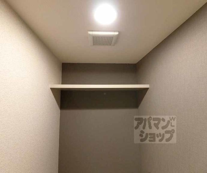 【フェイム西ノ京】間取