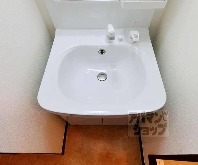 【コーポラス花園】間取