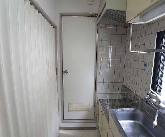 【アーバン北村出町】間取