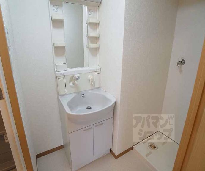 【ヴァンイースト/ウエスト】間取