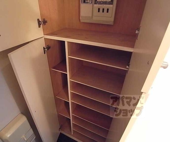 【ライオンズマンション四条西洞院】間取