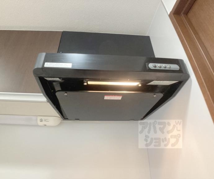 【エターナルコート三条】間取