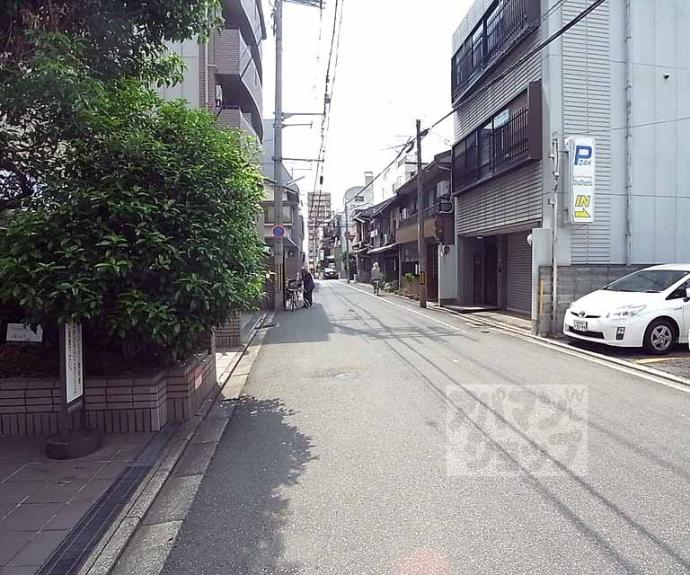 【グラシオーズ芦刈山】間取