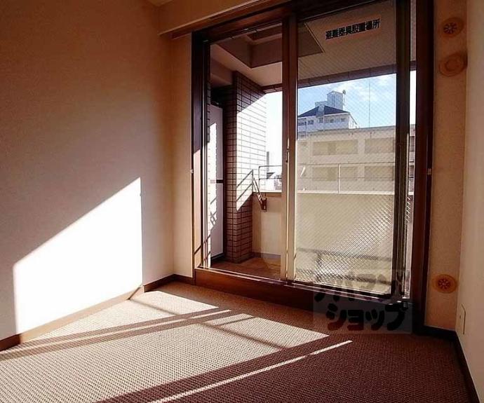 【グラシオーズ芦刈山】間取