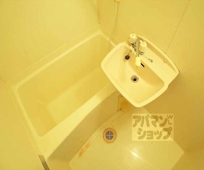 【鴨東ハイツ】間取