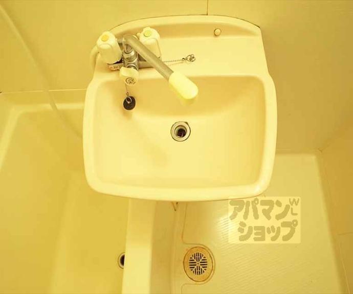 【鴨東ハイツ】間取