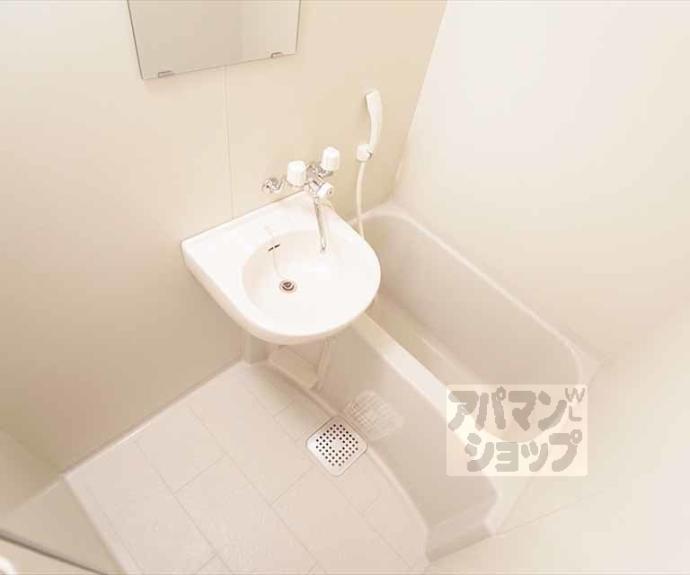 【カーサ八星】間取