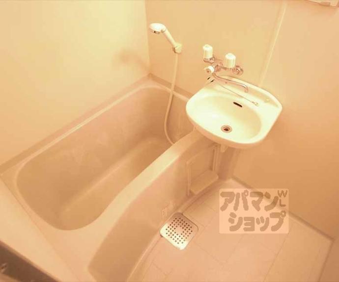 【ＳＡＫＩＺＯメゾン下鴨】間取