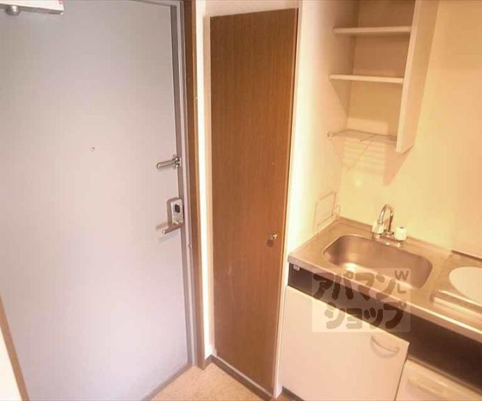 【ＳＡＫＩＺＯメゾン下鴨】間取