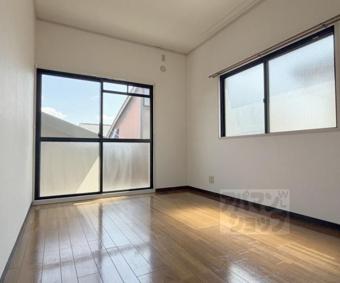 【Ｃａｓａ　Ｃｒｅｍａ】間取