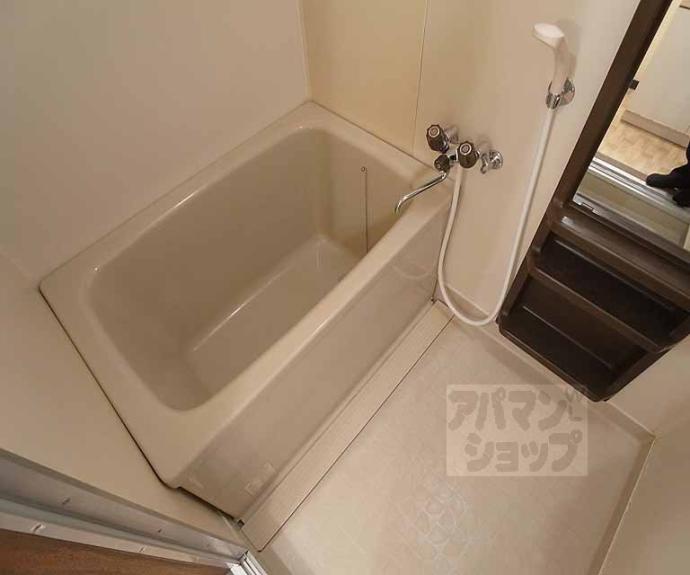 【Ｃａｓａ　Ｃｒｅｍａ】間取