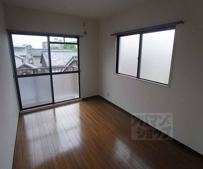 【Ｃａｓａ　Ｃｒｅｍａ】間取