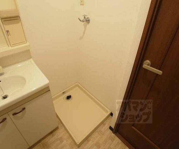 【Ｃａｓａ　Ｃｒｅｍａ】間取