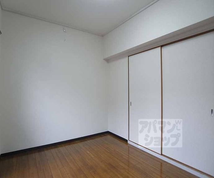 【Ｃａｓａ　Ｃｒｅｍａ】間取