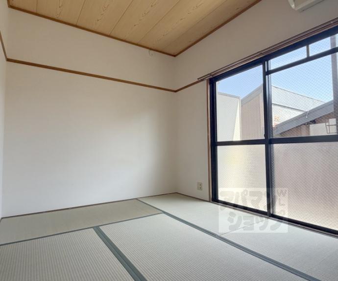 【Ｃａｓａ　Ｃｒｅｍａ】間取