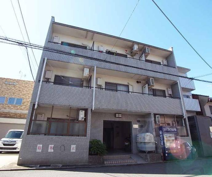 【カーサデ伏見】間取